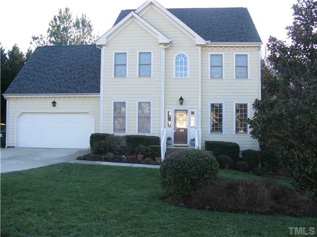 1926 Castleburg Drive, Apex, North Carolina Homes & Land - Real Estate